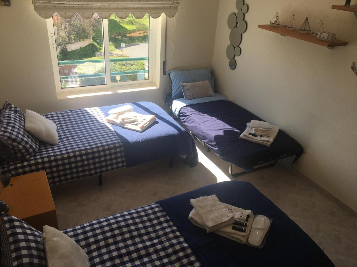 Quiet Apartment Overlooking The Swimming Pool Armacao de Pera Luaran gambar