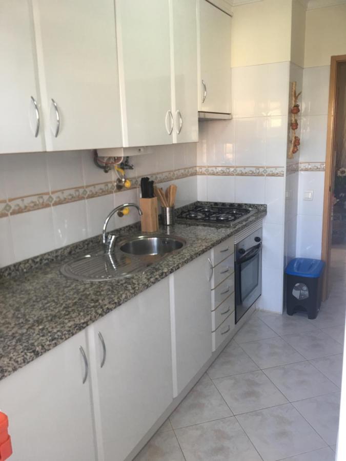 Quiet Apartment Overlooking The Swimming Pool Armacao de Pera Luaran gambar